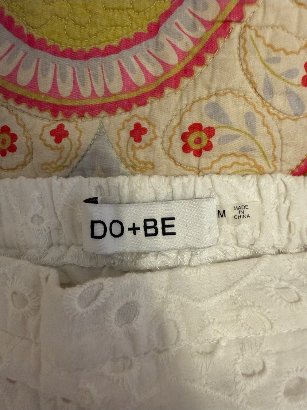 DO+BE White Eyelet Scalloped Hem High Waist Shorts - Picture 3 of 4